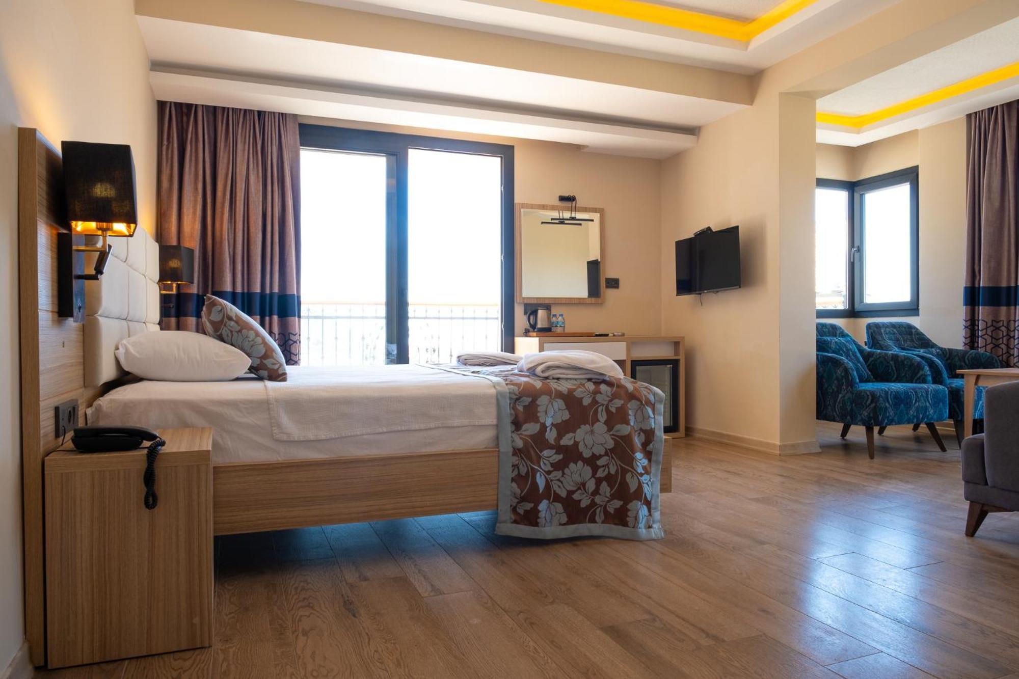 Perdikia Hill Hotel And Villas Олудениз Екстериор снимка