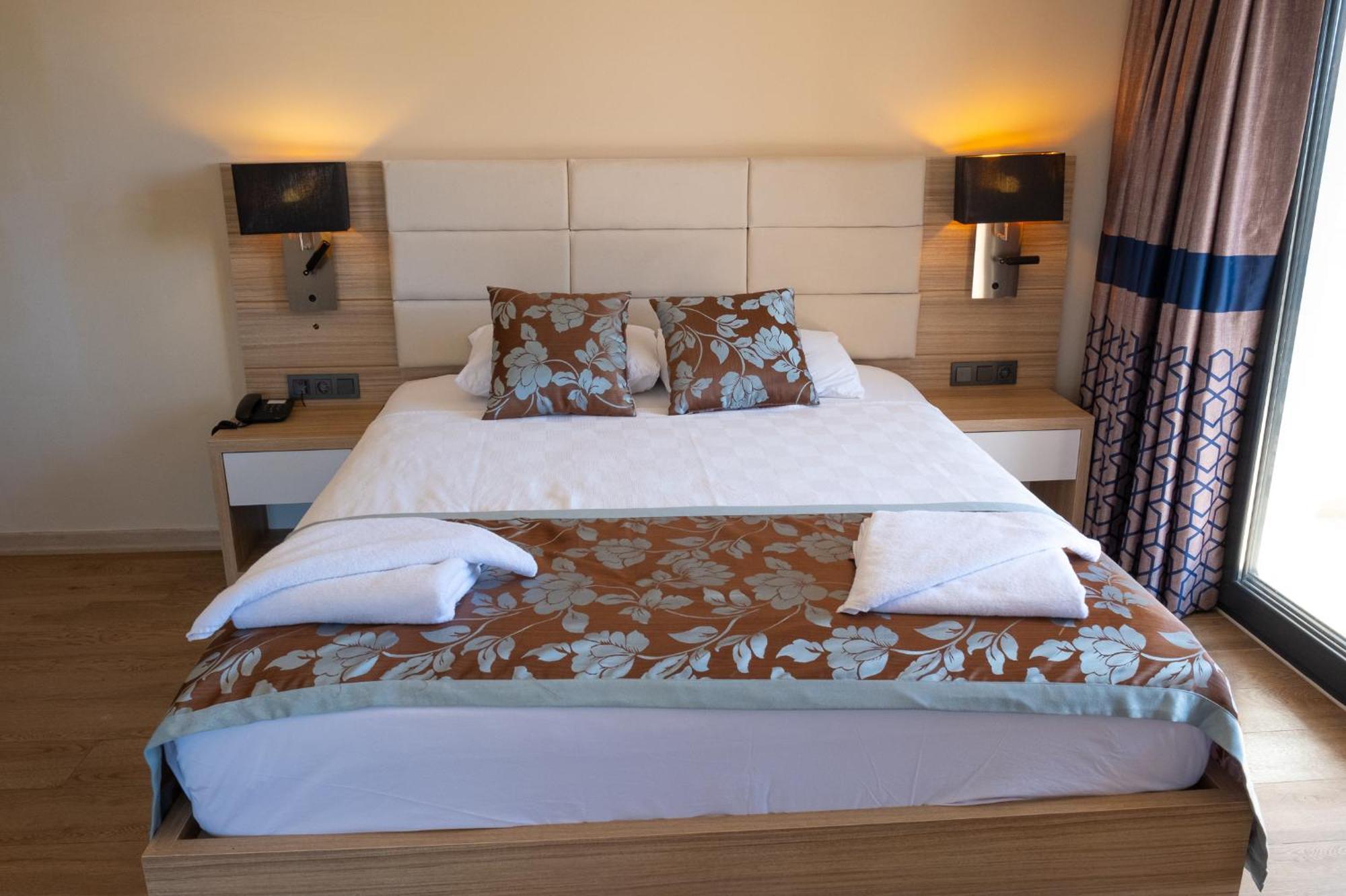Perdikia Hill Hotel And Villas Олудениз Екстериор снимка